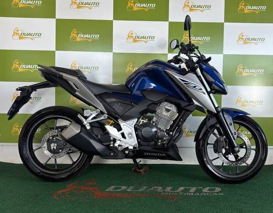 HONDA CB 300F TWISTER ABS HONDA CB 300F TWISTER ABS